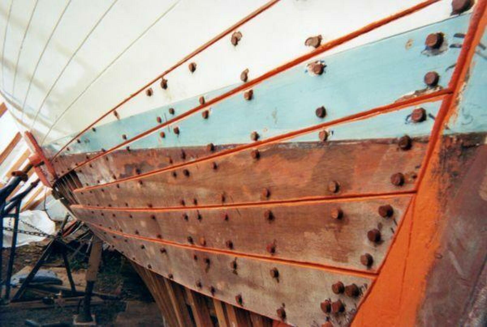 Slide: The Image of Matthews Cabin Cruisers 1960 - 4422573