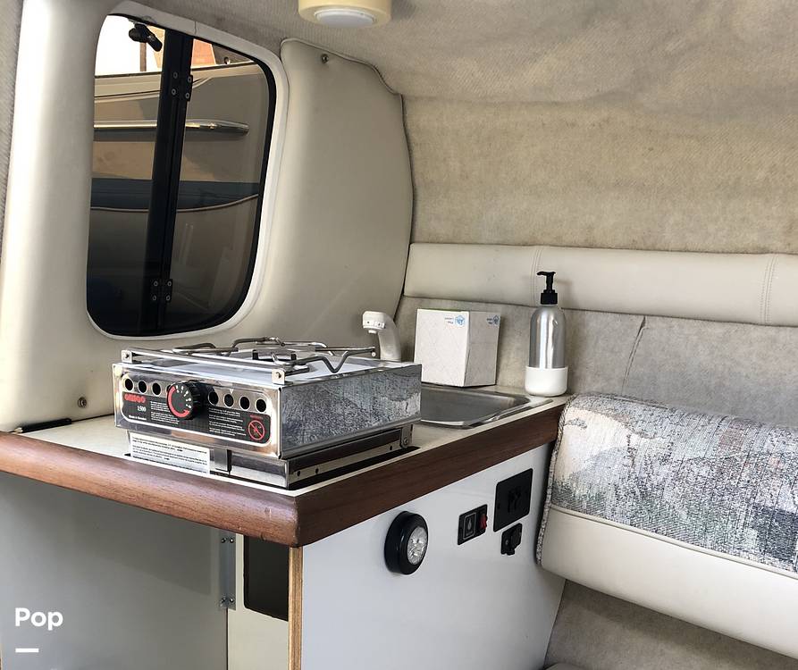 Slide: The Image of Wet Sink And One Burner Alcohol Stove - 15161641