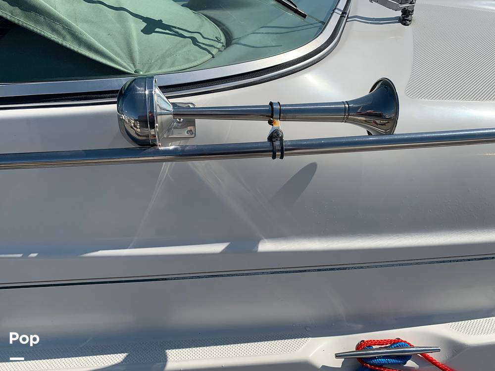 Slide: The Image of Horn - 15792472