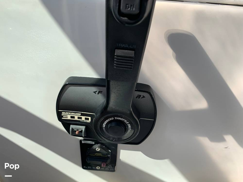 Slide: The Image of Throttle/shift: Mech - 15792451