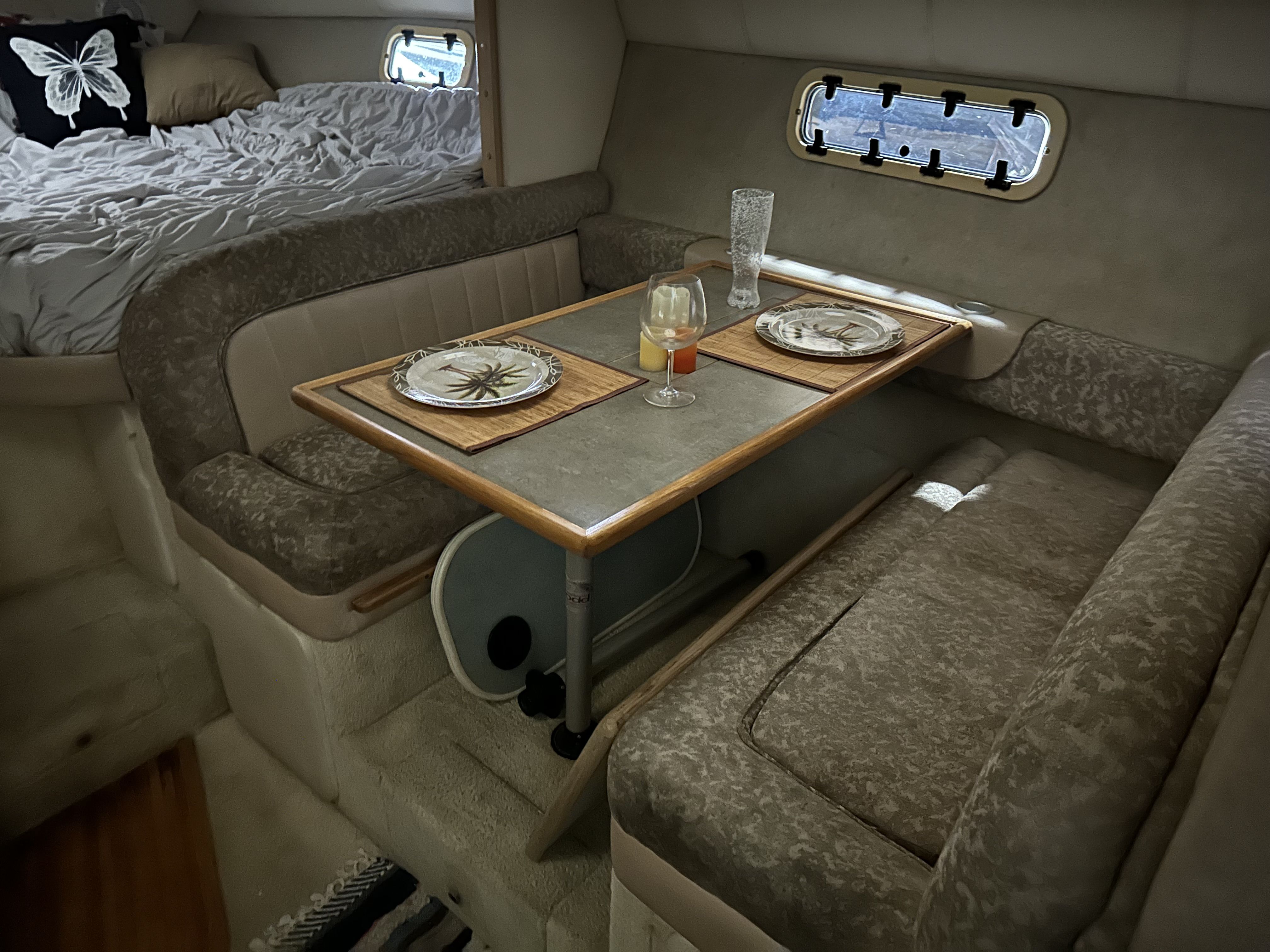 Slide: The Image of Maxum 3200 SCR 1995 - 11