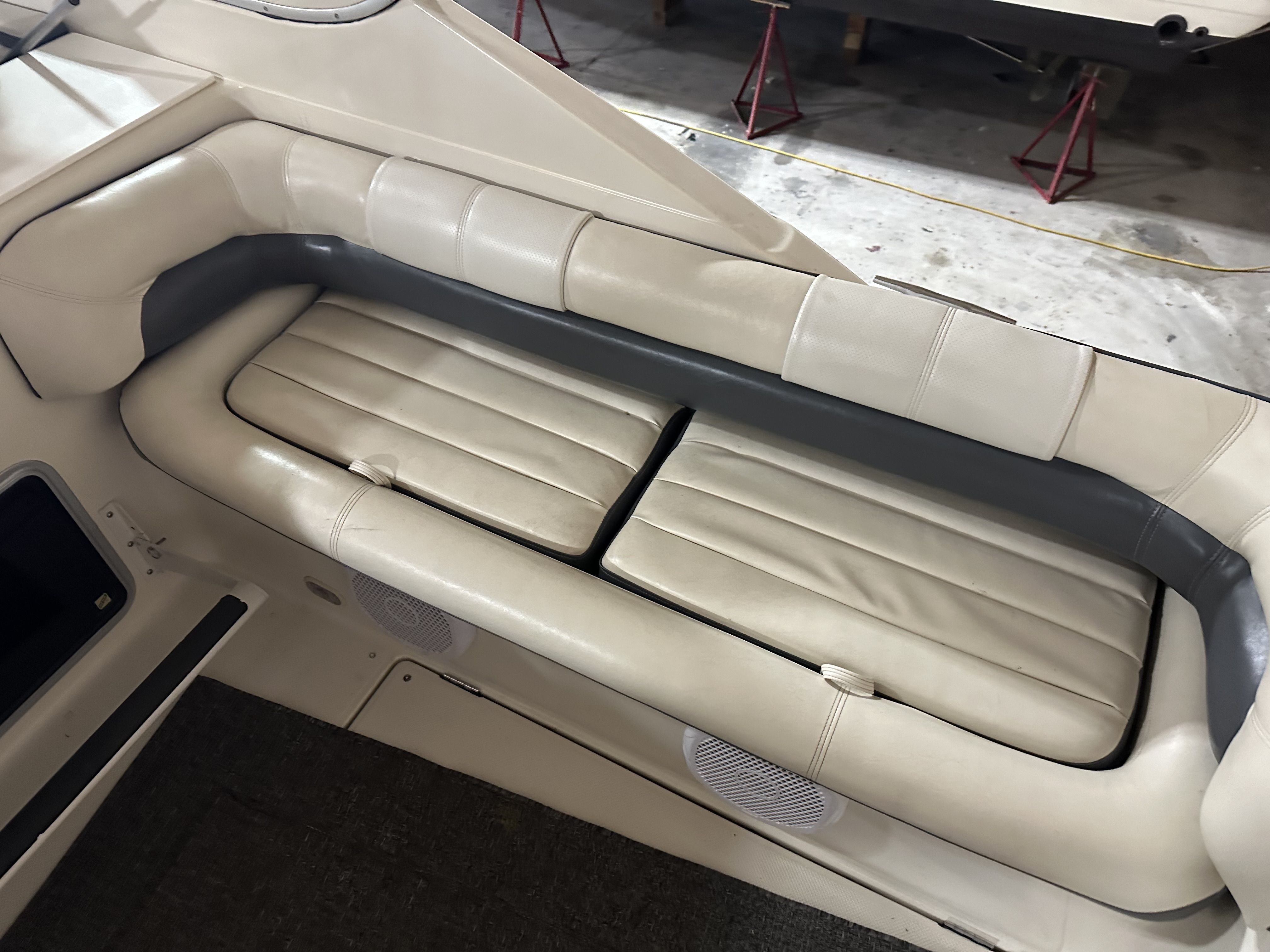 Slide: The Image of Maxum 3200 SCR 1995 - 6