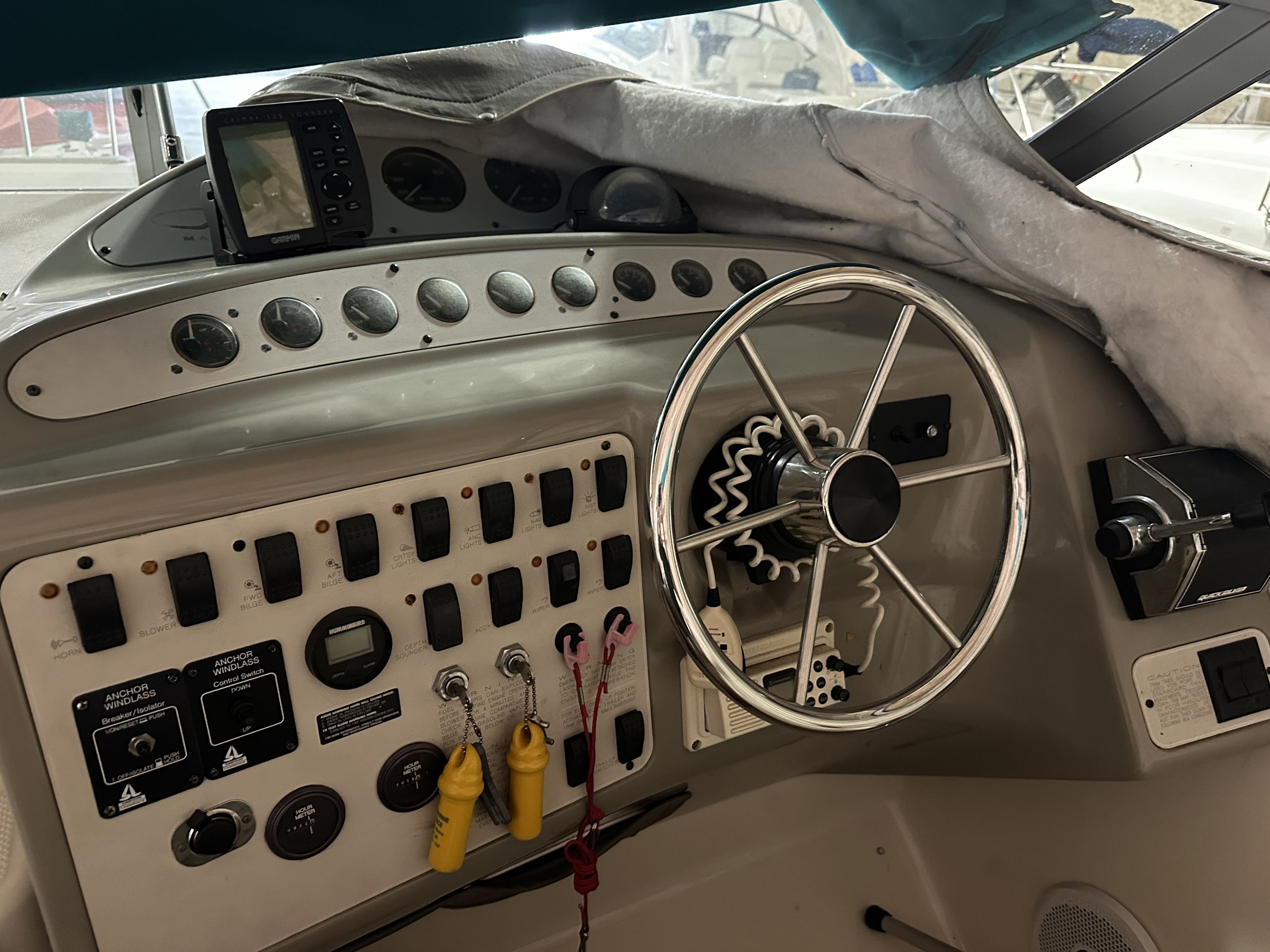 Slide: The Image of Maxum 3200 SCR 1995 - 9