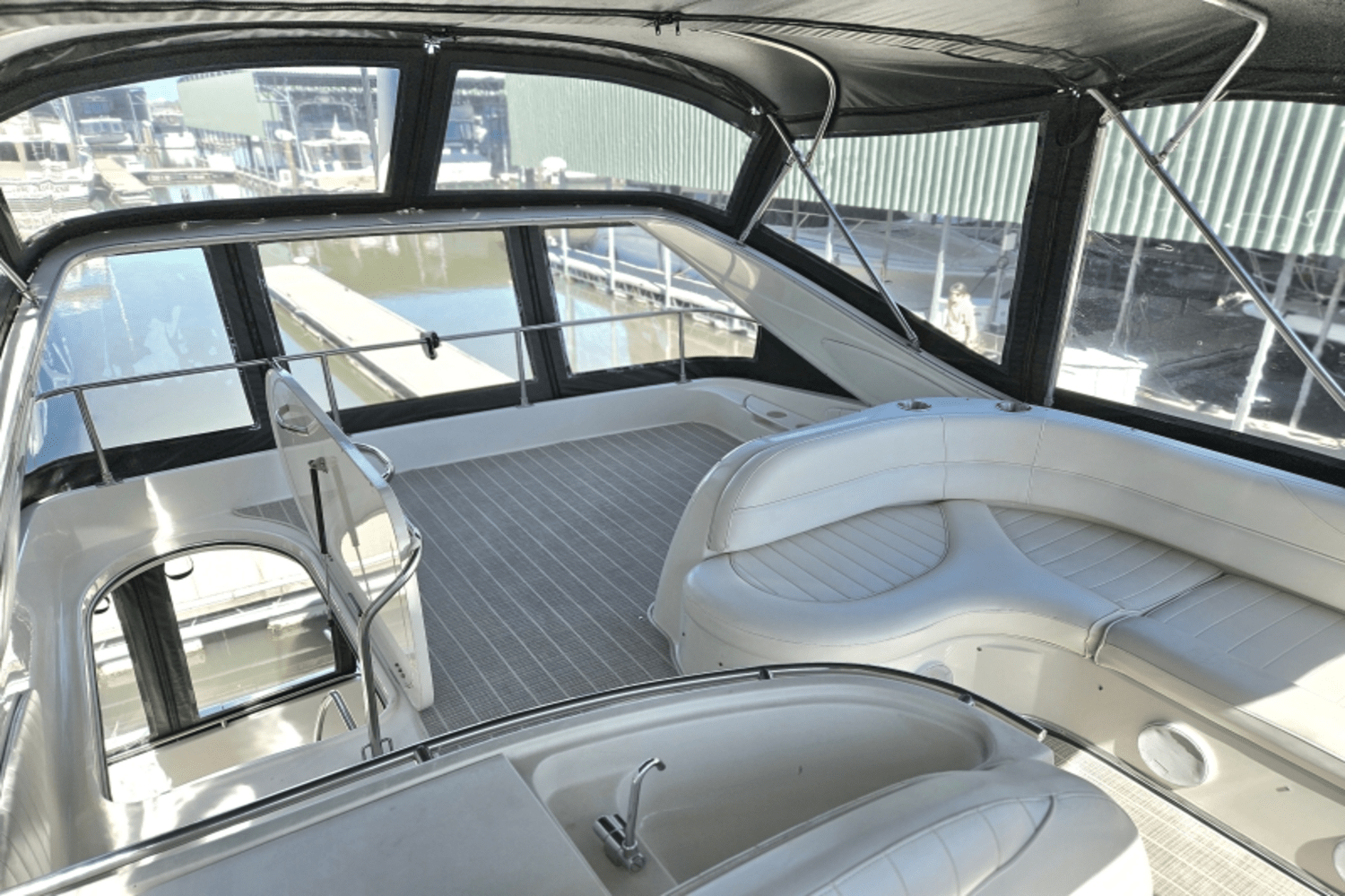 Slide: The Image of Maxum 4100 SCB 1998 - 18