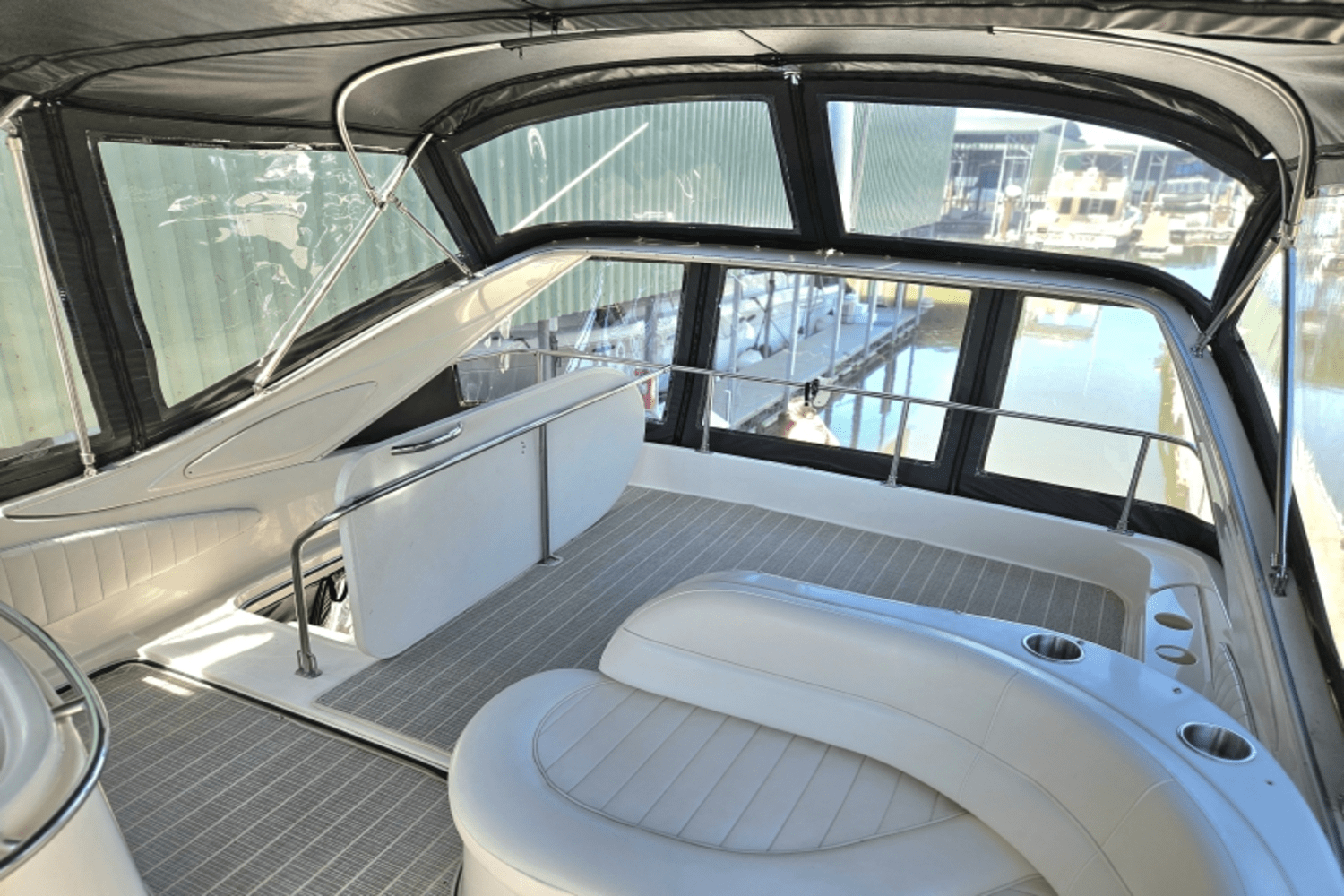 Slide: The Image of Maxum 4100 SCB 1998 - 19