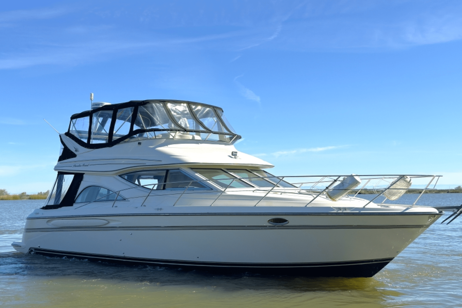 Slide: The Image of Maxum 4100 SCB 1998 - 3