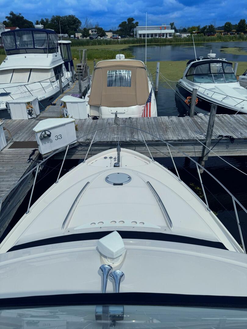 Slide: The Image of Maxum 4100 Sport Cruiser Bridge 1999 - 5556303