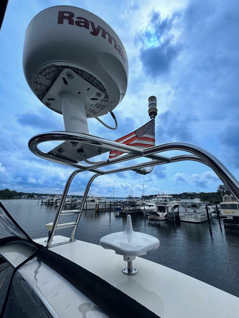 Slide: The Image of Maxum 4100 Sport Cruiser Bridge 1999 - 5556309