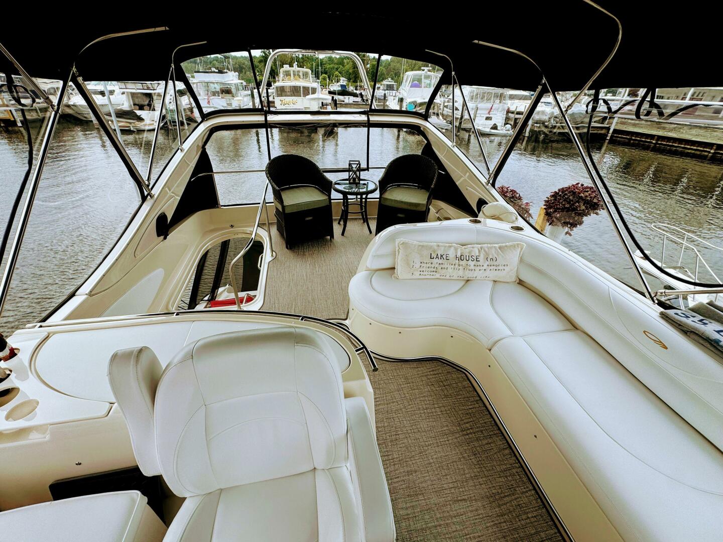 Slide: The Image of Maxum 4100 Sport Cruiser Bridge 1999 - 5556331