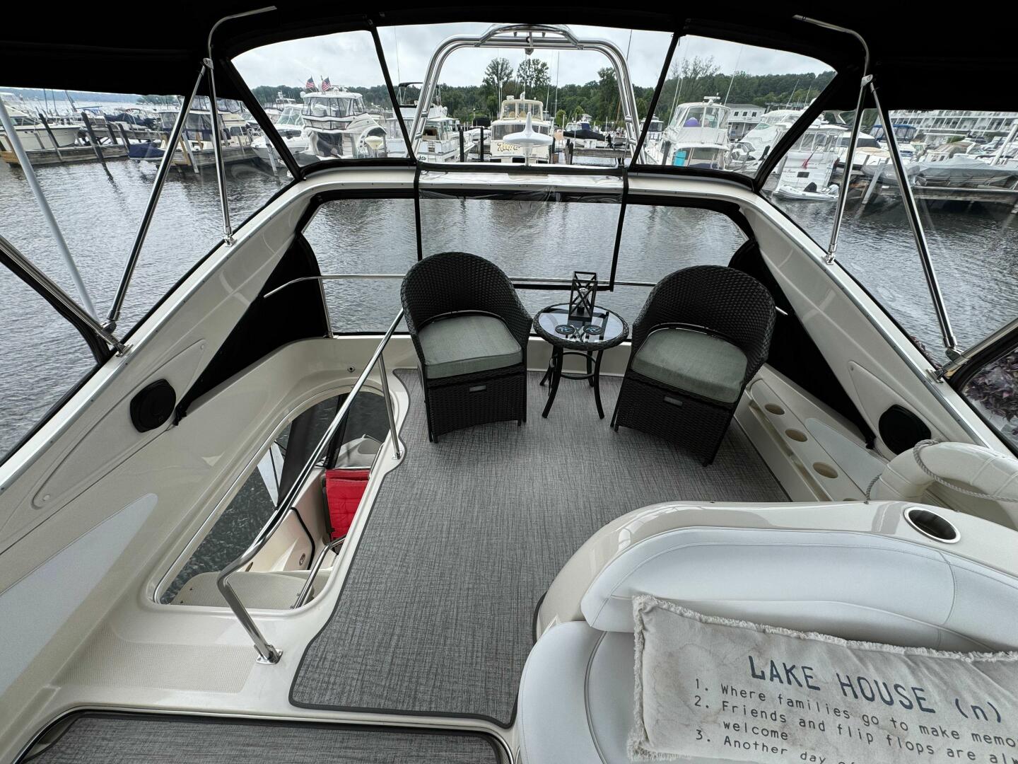 Slide: The Image of Maxum 4100 Sport Cruiser Bridge 1999 - 5556334