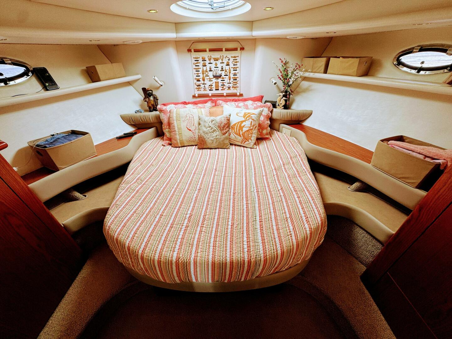 Slide: The Image of Maxum 4100 Sport Cruiser Bridge 1999 - 5556383