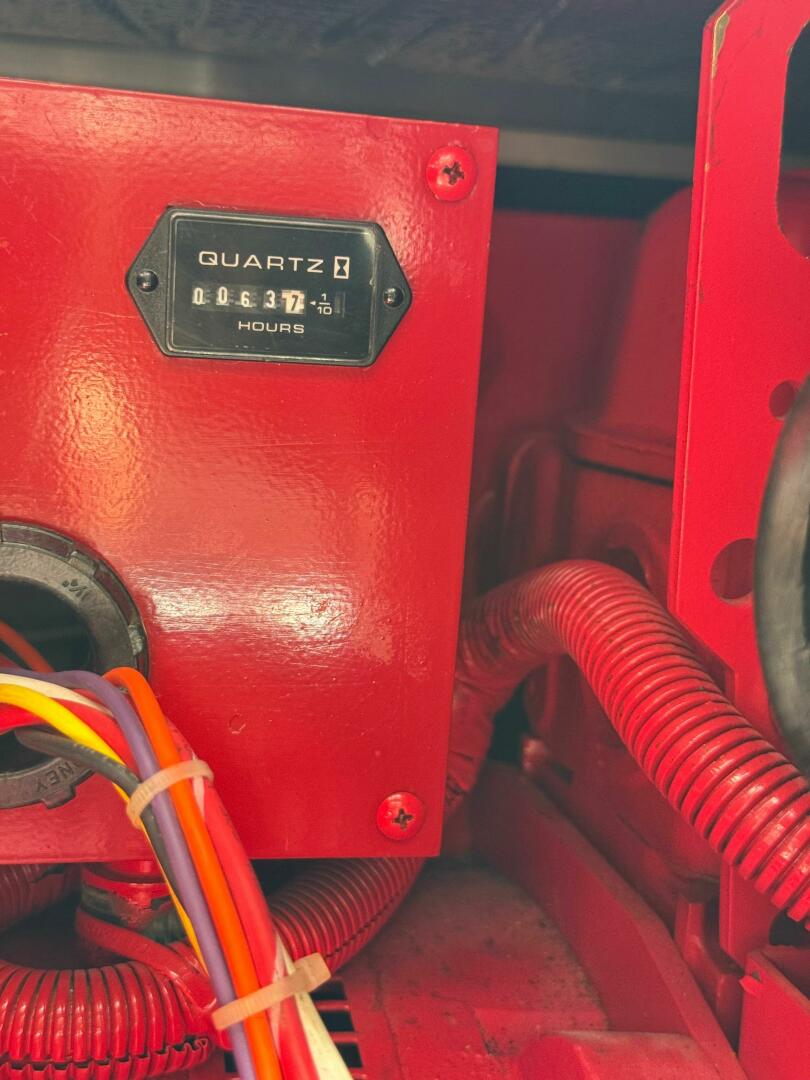 Slide: The Image of Maxum 4100 Sport Cruiser Bridge 1999 - 5556408