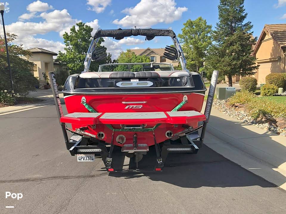 Slide: The Image of MB Sports B52 21 2016 - 15852756