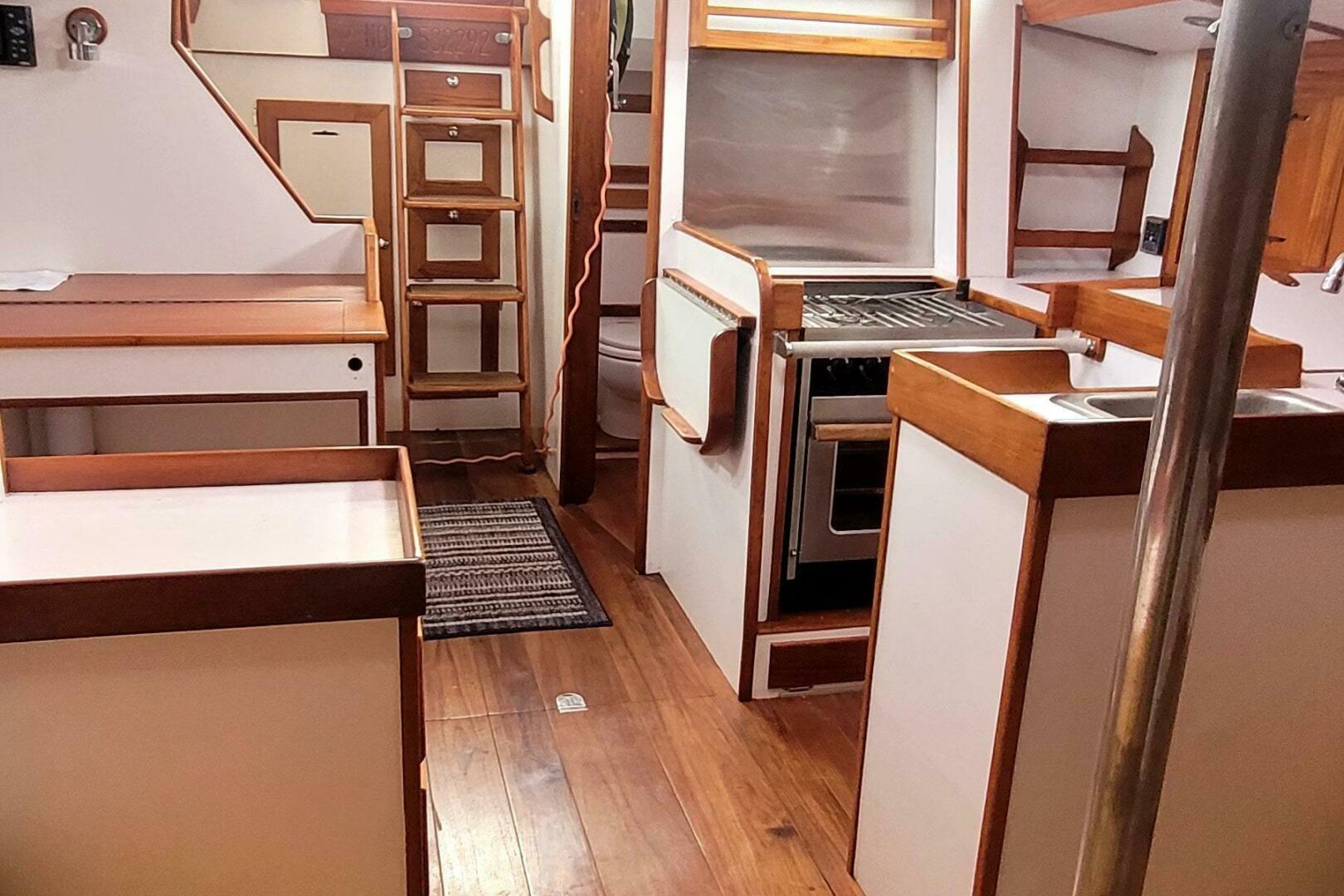 Slide: The Image of McCurdy & Rhodes Custom Sloop 1971 - 5144360