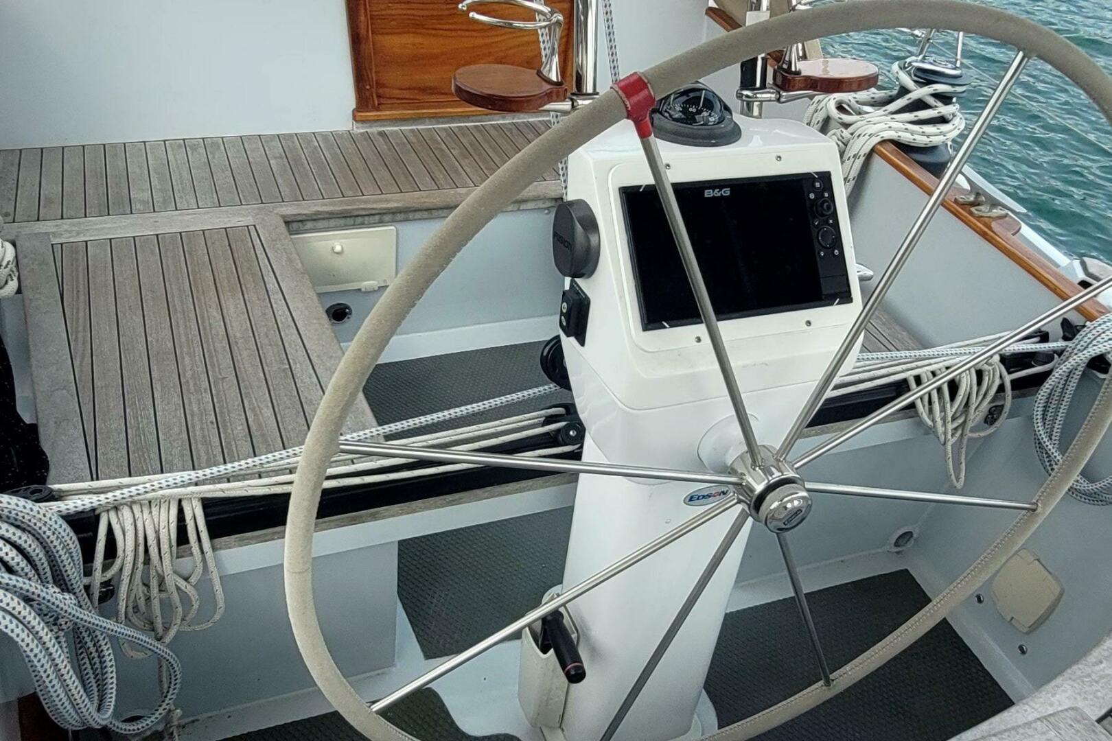 Slide: The Image of McCurdy & Rhodes Custom Sloop 1971 - 5144367