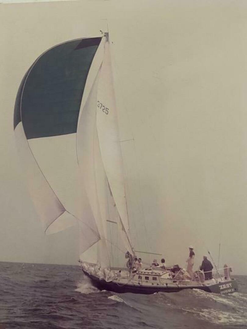 Slide: The Image of McCurdy & Rhodes Custom Sloop 1971 - 5144380