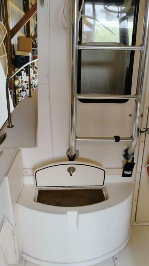 Slide: The Image of McKee Craft Pilothouse 28 2009 - 5196186