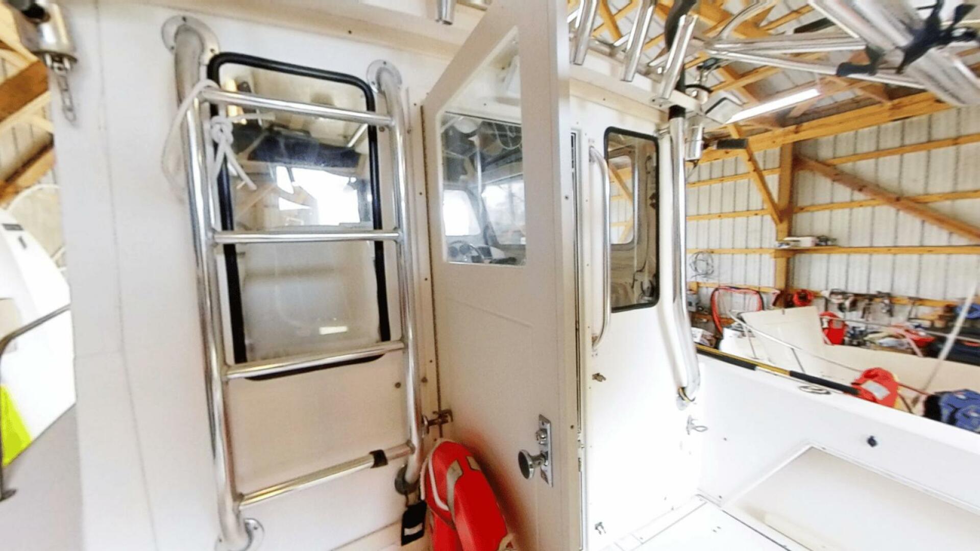 Slide: The Image of McKee Craft Pilothouse 28 2009 - 5196187