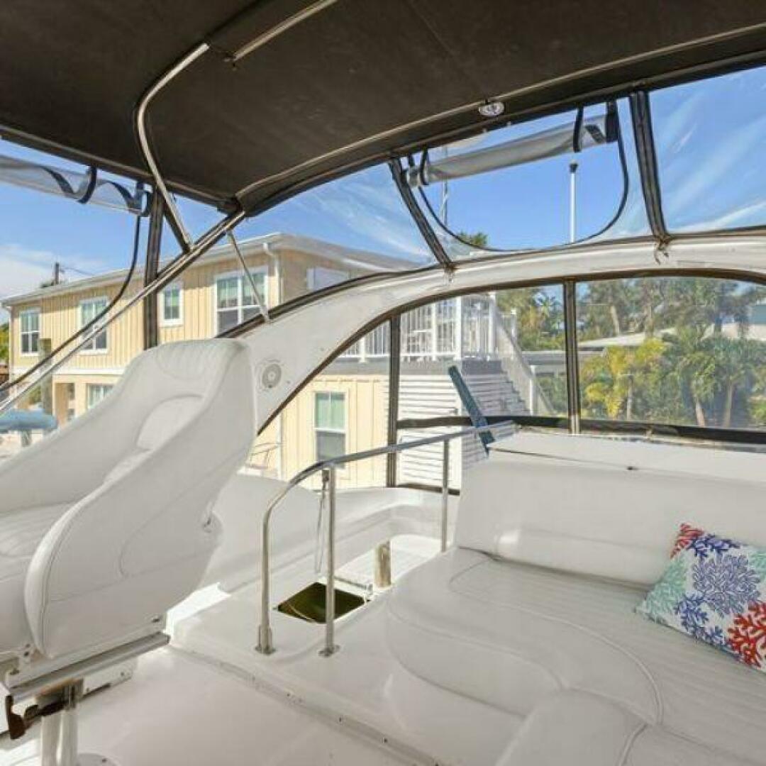 Slide: The Image of Meridian 341 Sedan 2004 - 5345031