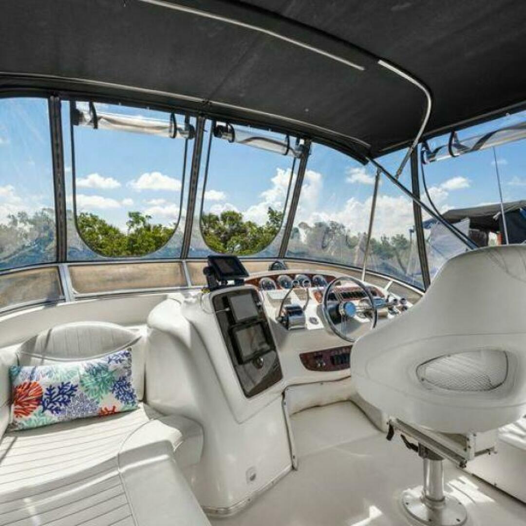 Slide: The Image of Meridian 341 Sedan 2004 - 5345033