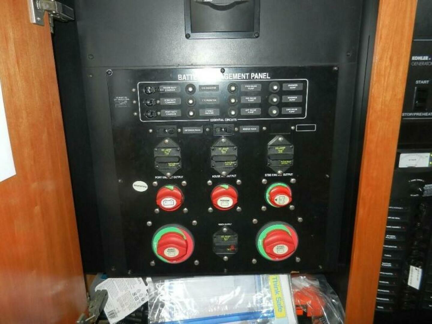 Slide: The Image of Meridian 341 Sedan 2004 - 5345088