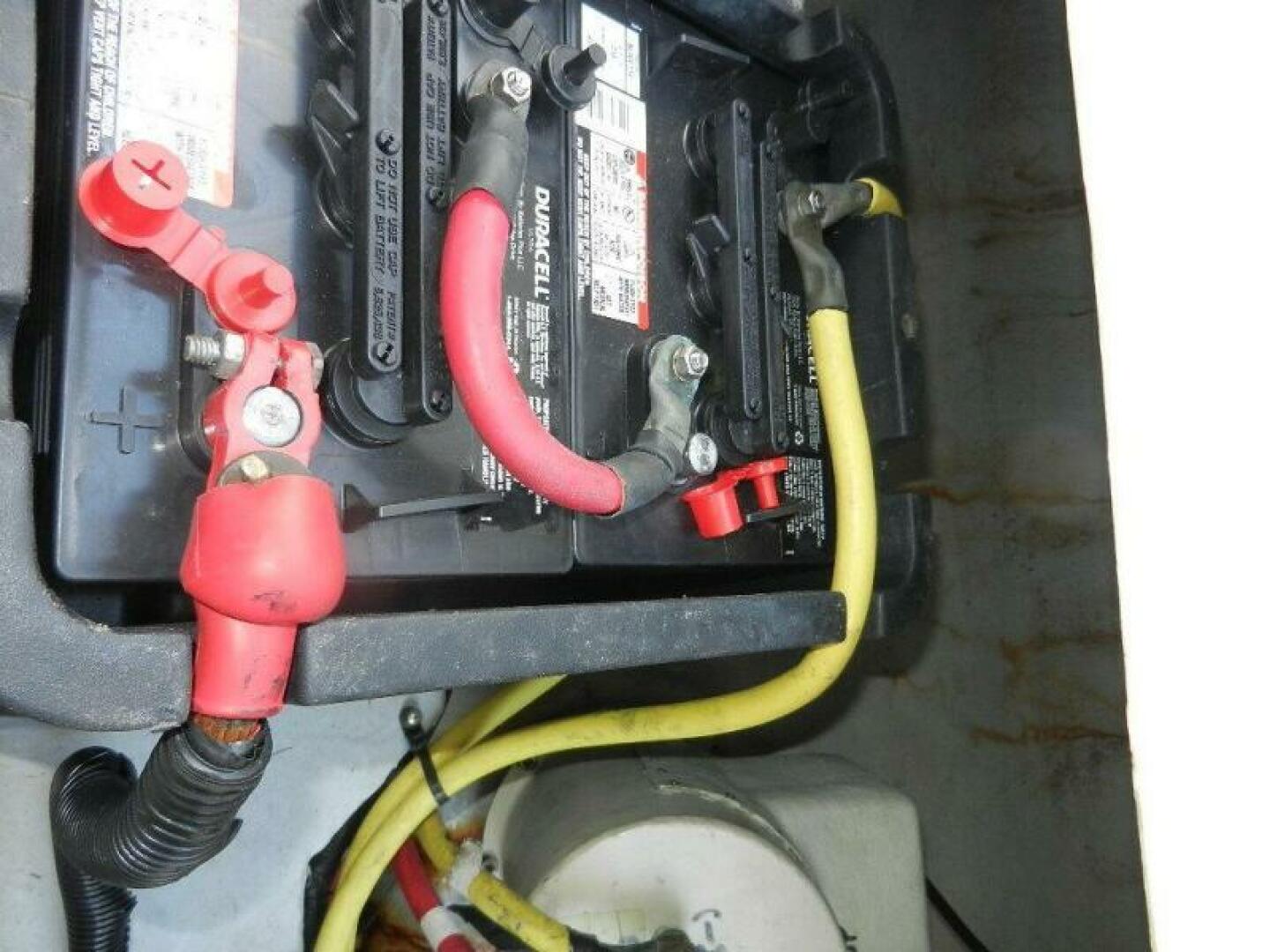 Slide: The Image of Meridian 341 Sedan 2004 - 5345091