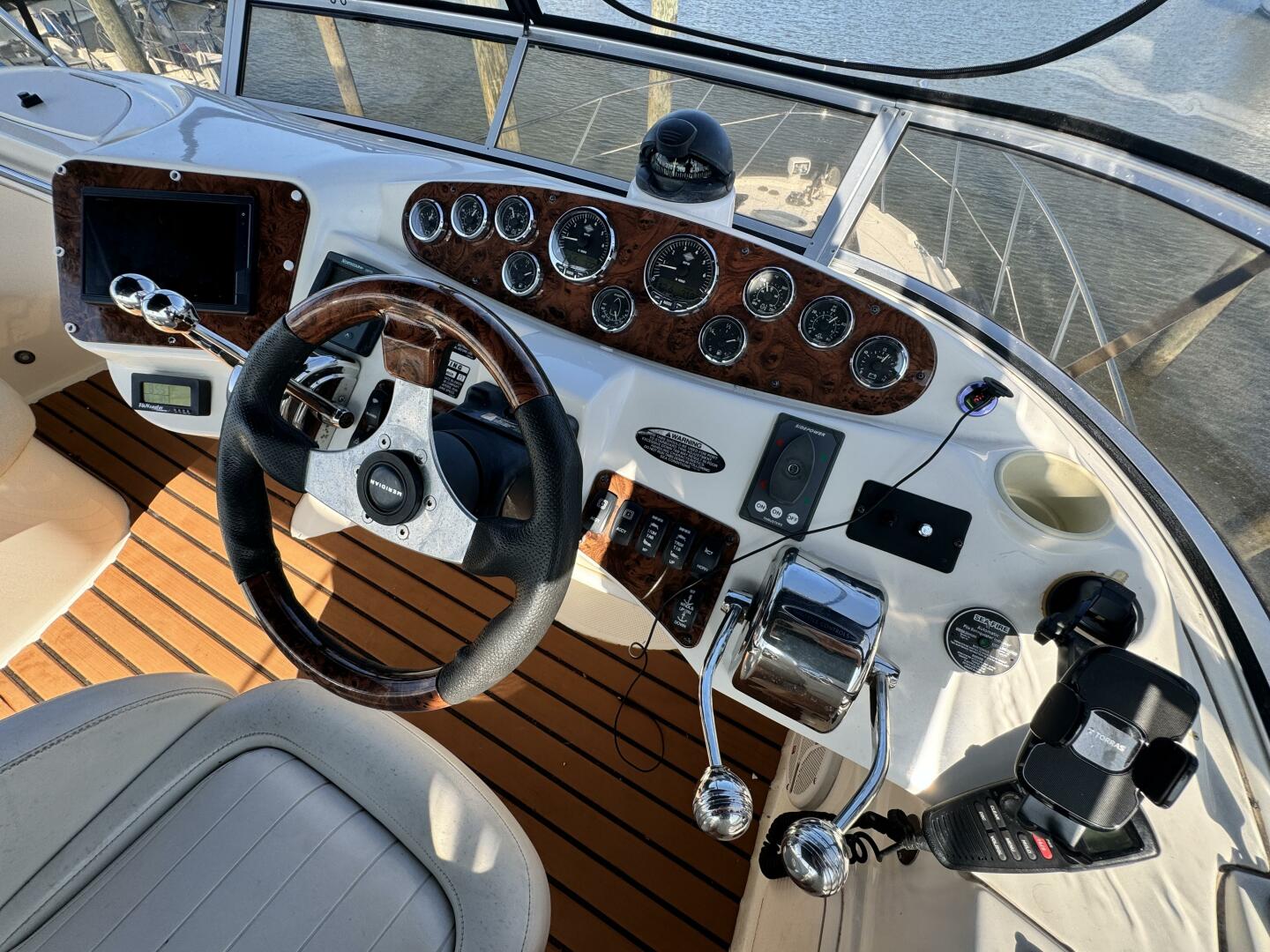 Slide: The Image of Meridian 368 Motor Yacht 2006 - 4548717