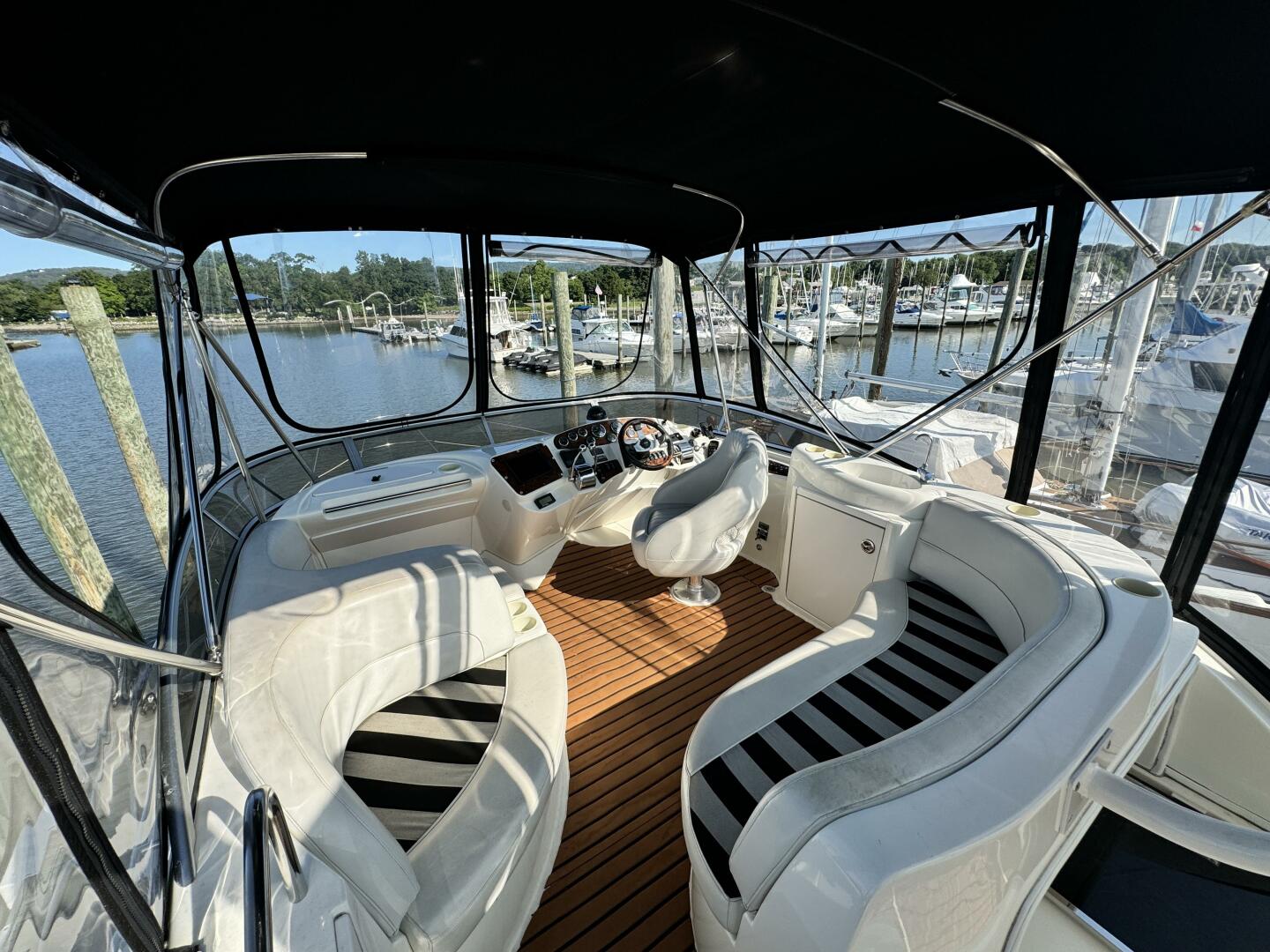 Slide: The Image of Meridian 368 Motor Yacht 2006 - 4548718