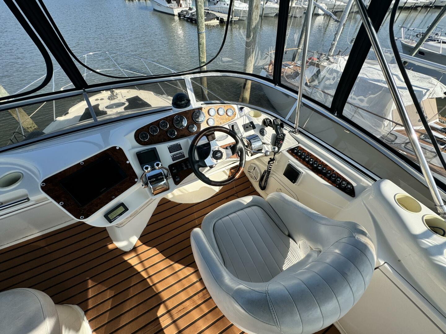 Slide: The Image of Meridian 368 Motor Yacht 2006 - 4548722