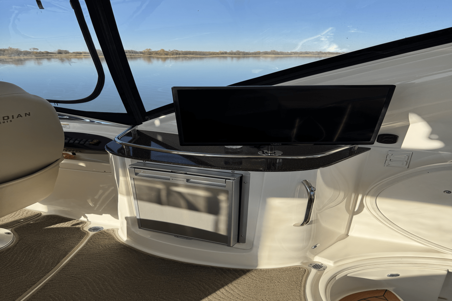 Slide: The Image of Meridian 441 2016 - 25