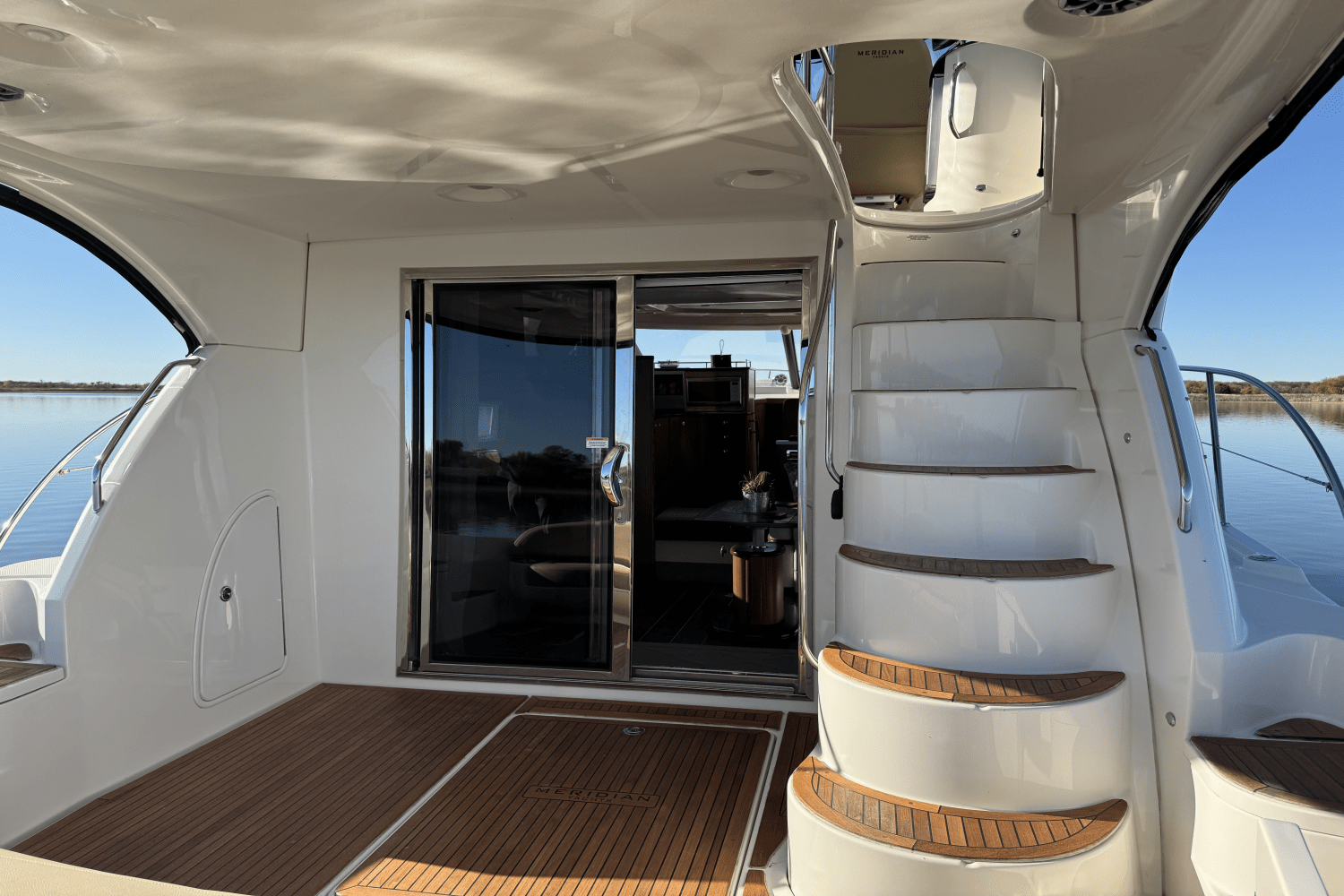 Slide: The Image of Meridian 441 2016 - 26