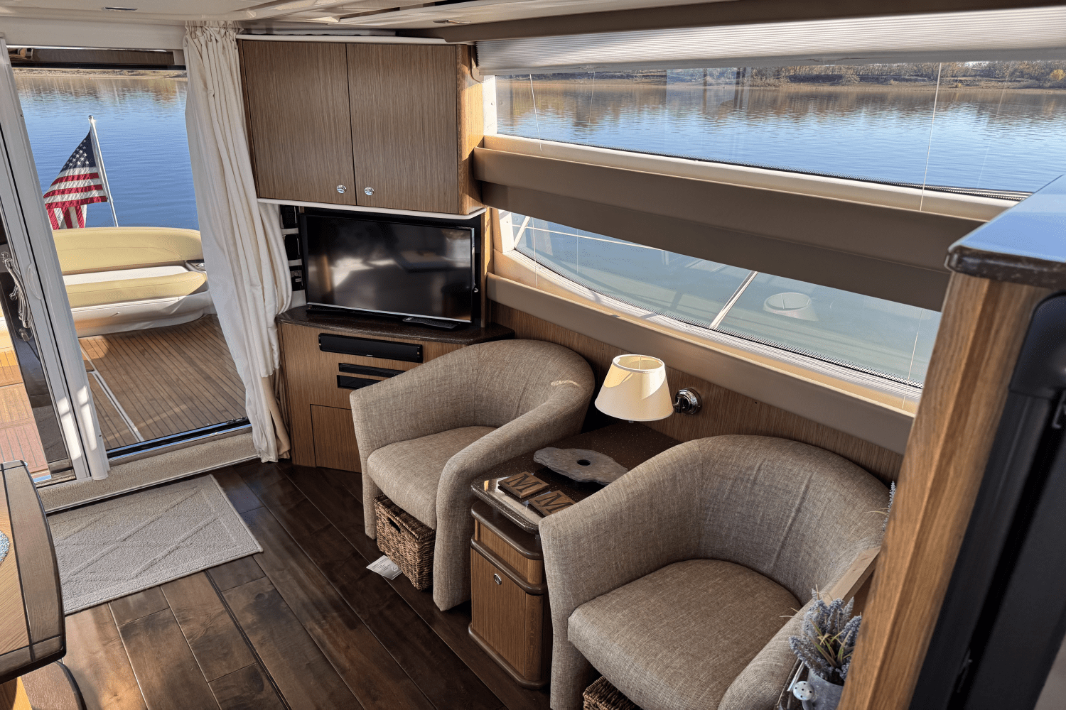 Slide: The Image of Meridian 441 2016 - 45