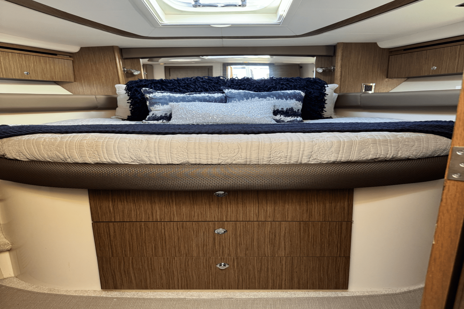 Slide: The Image of Meridian 441 2016 - 55