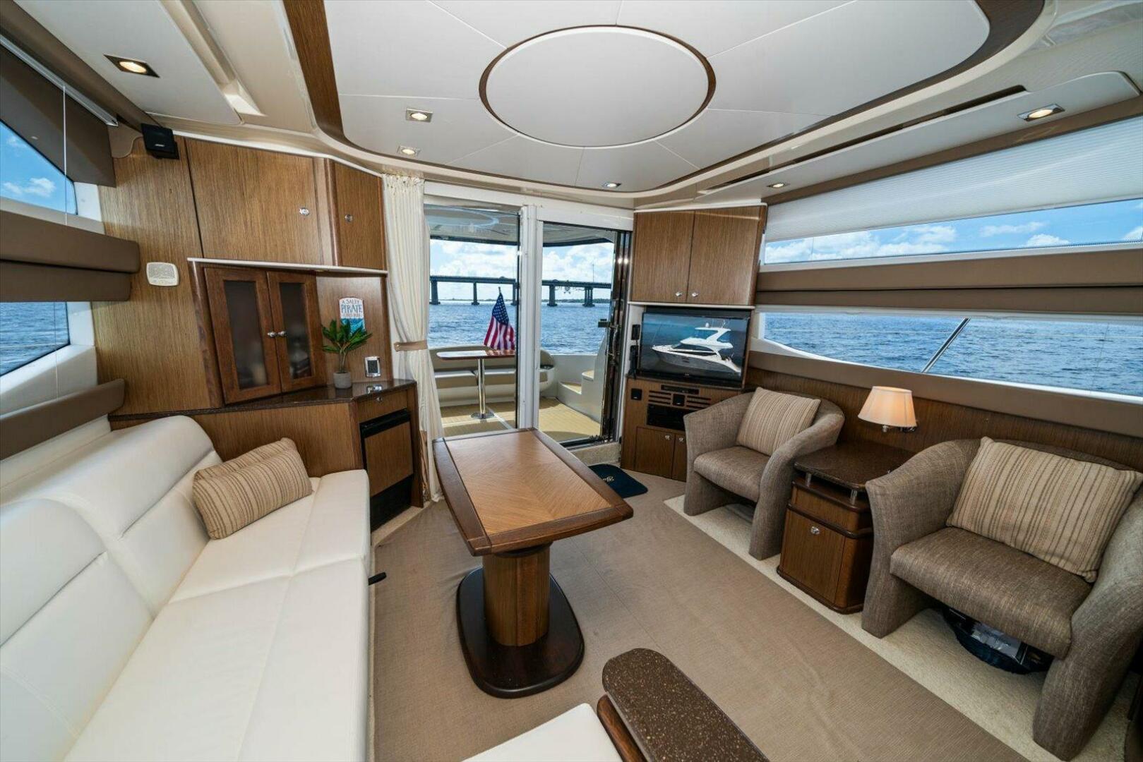 Slide: The Image of Meridian 441 Sedan 2015 - 5495948