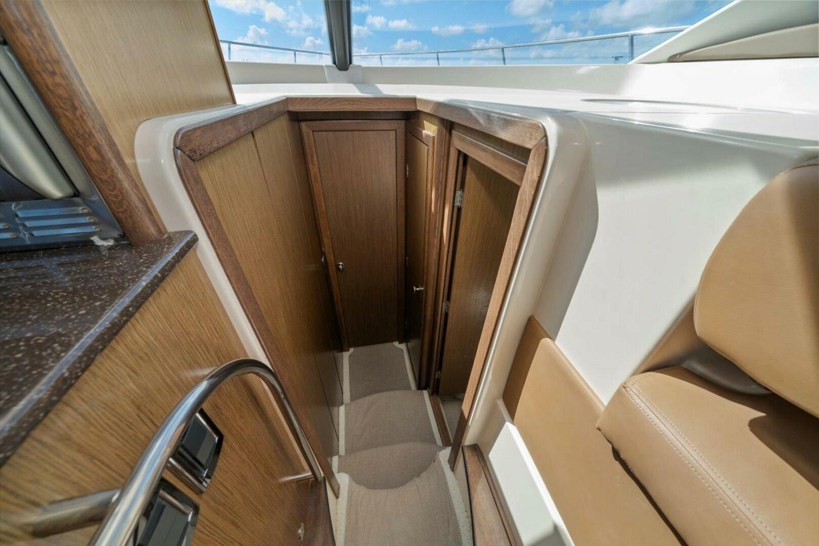 Slide: The Image of Meridian 441 Sedan 2015 - 5495966