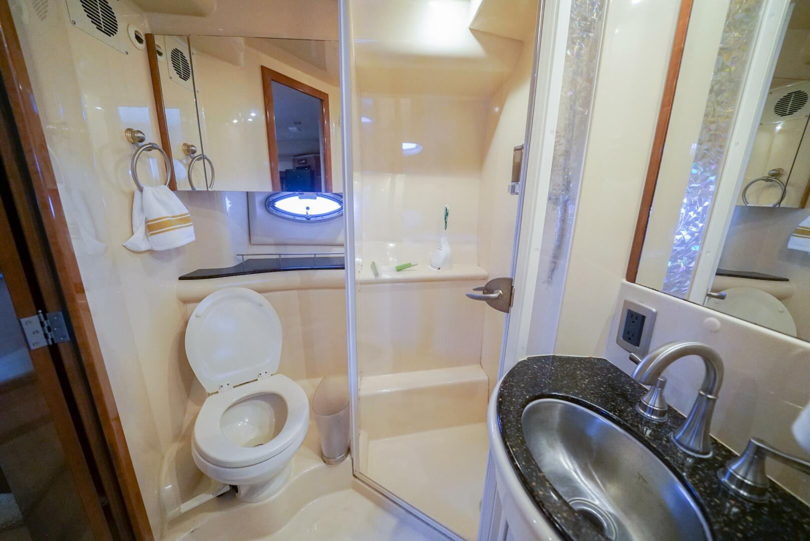 Slide: The Image of 2007 Meridian 459 Motor Yacht Poseidon's Mistress - 4435552
