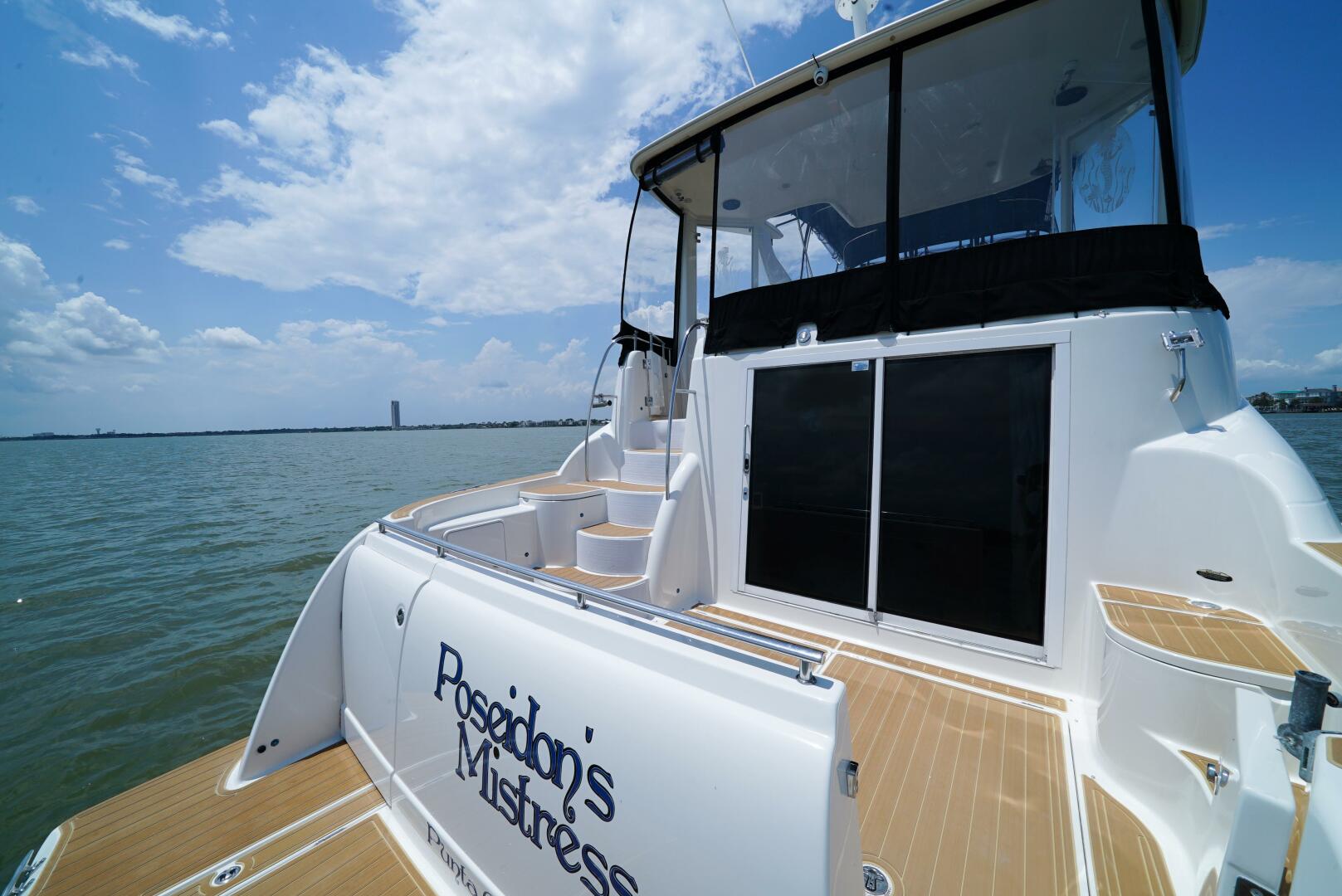 Slide: The Image of 2007 Meridian 459 Motor Yacht Poseidon's Mistress - 4435570