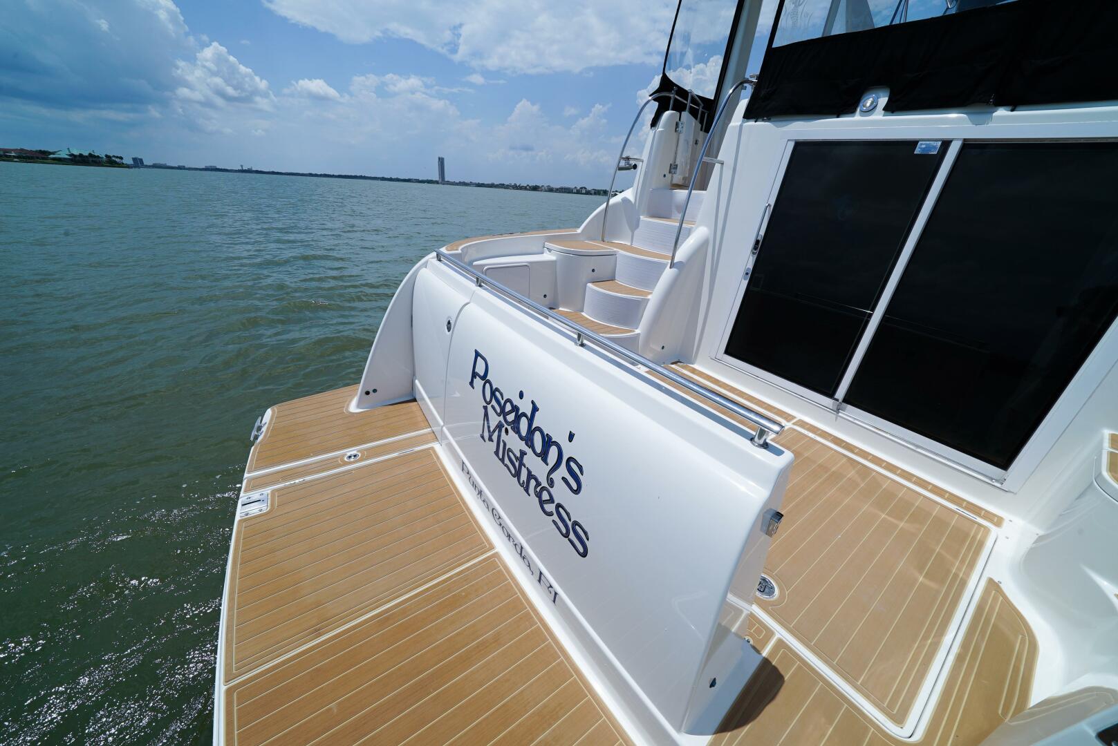Slide: The Image of 2007 Meridian 459 Motor Yacht Poseidon's Mistress - 4435573
