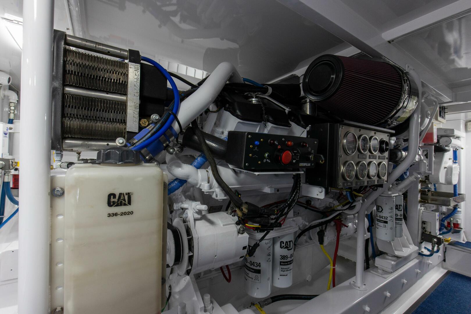 Slide: The Image of 1988 Merritt 62- LAY DAYS- Engine Room - 4272789