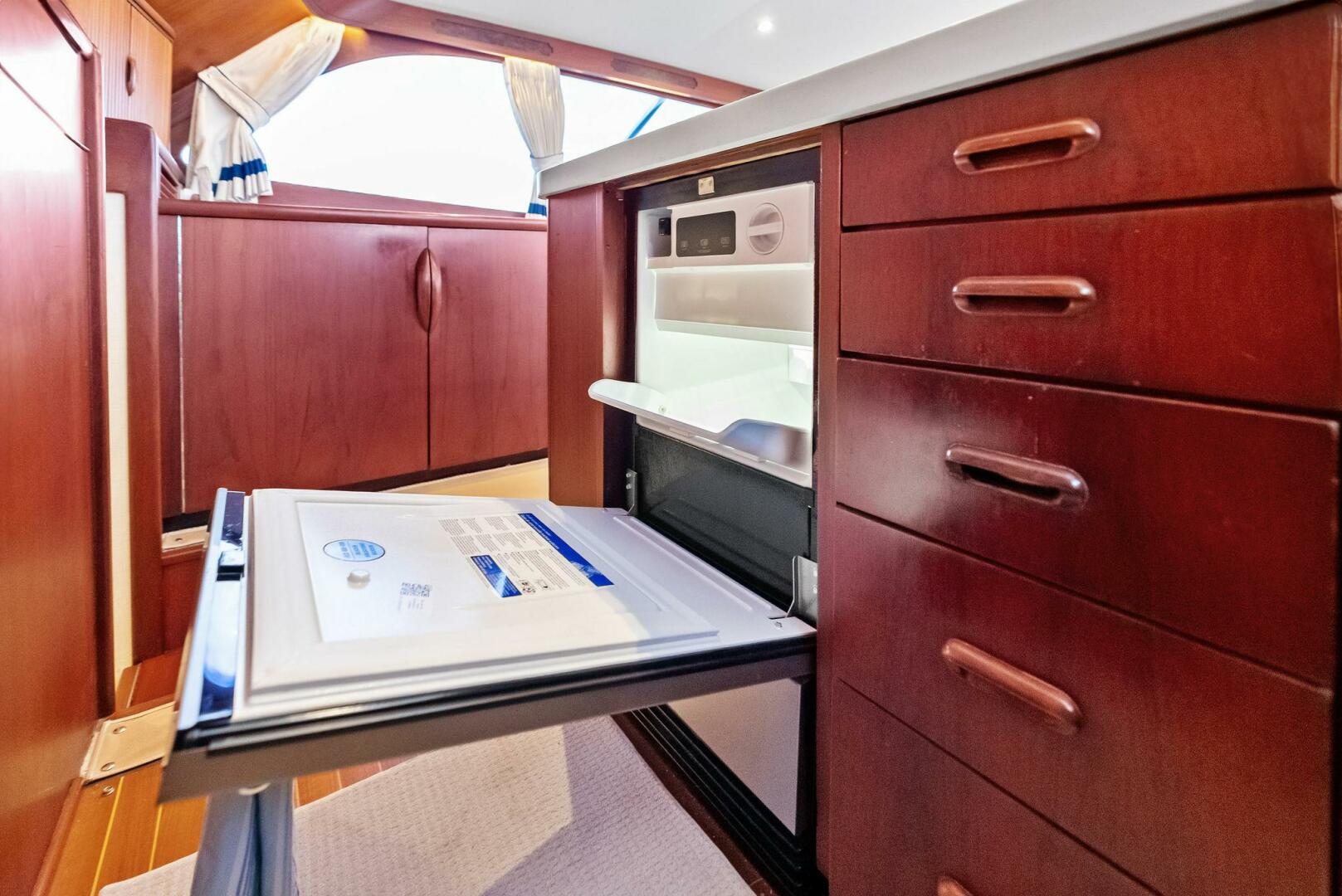 Slide: The Image of Merritt Sportfisherman 1977 - 5569101