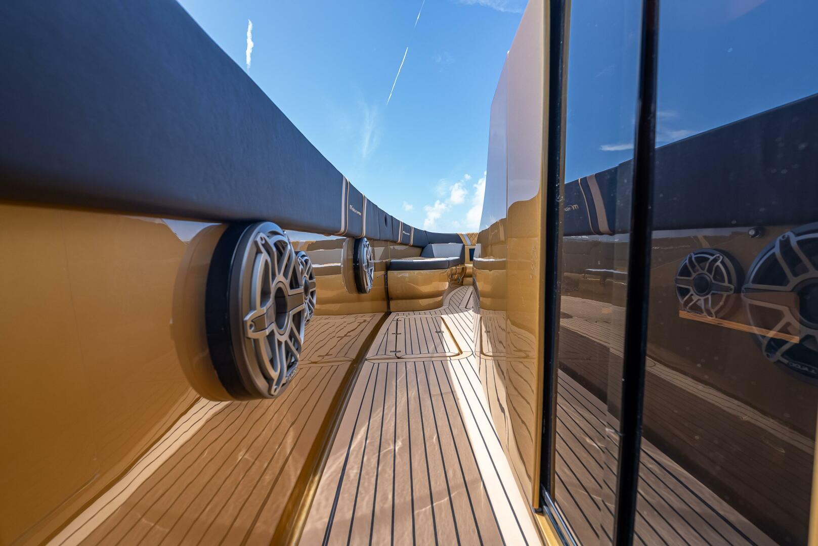 Slide: The Image of Midnight Express 43 Open 2023 - 5493278
