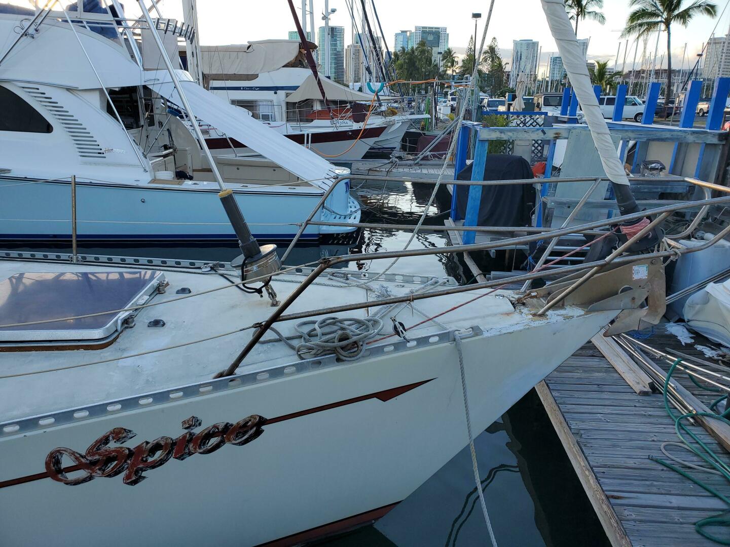 Slide: The Image of Miller Marine 44 1981 - 5011130