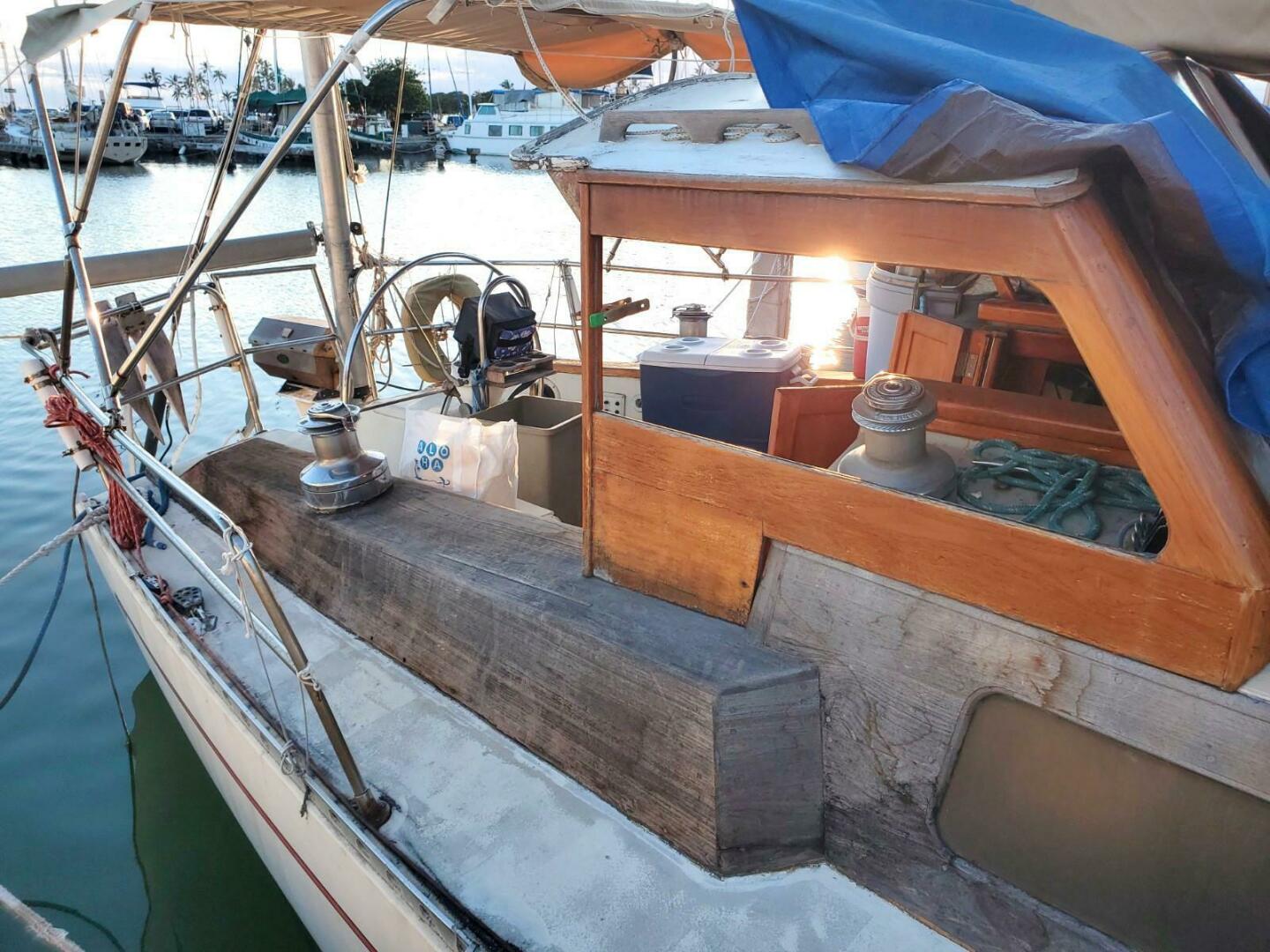 Slide: The Image of Miller Marine 44 1981 - 5011108
