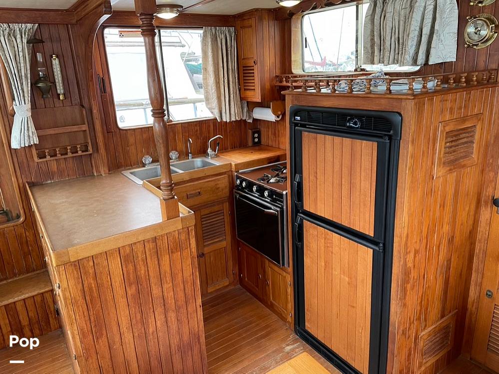 Slide: The Image of Miracle Marine 43 Trawler 1981 - 14956974
