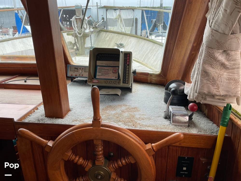 Slide: The Image of Miracle Marine 43 Trawler 1981 - 14956986