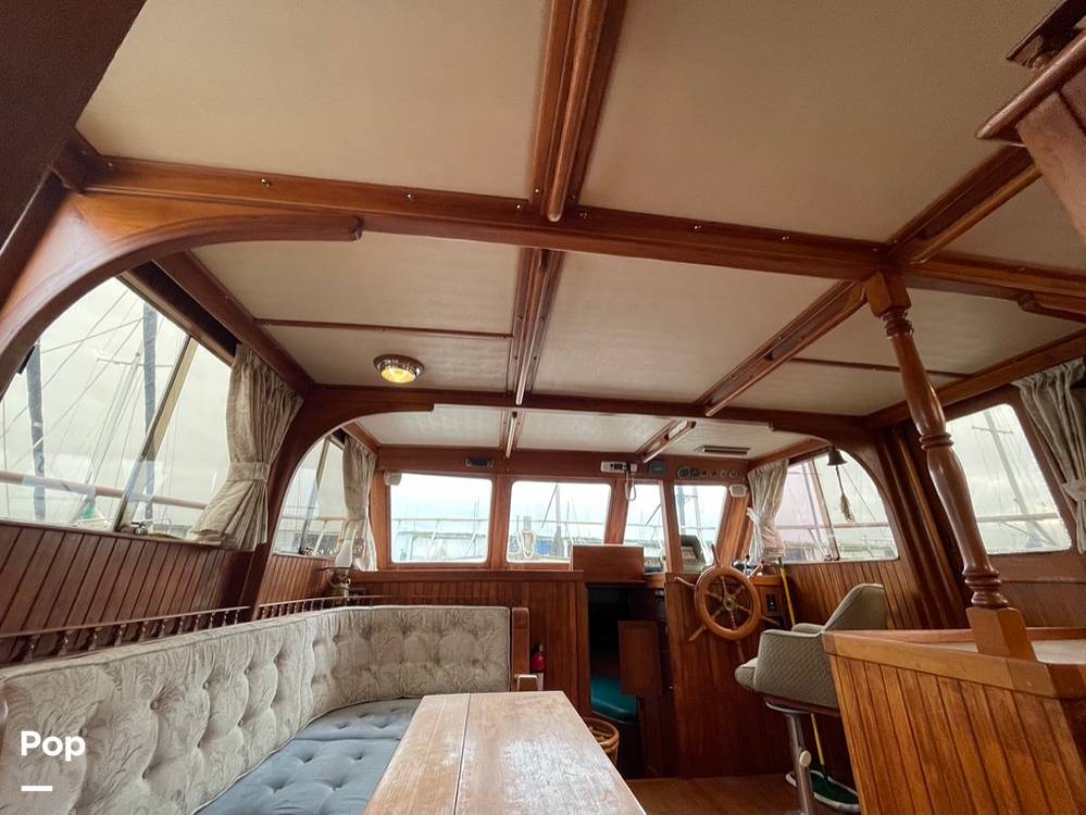 Slide: The Image of Miracle Marine 43 Trawler 1981 - 14957046