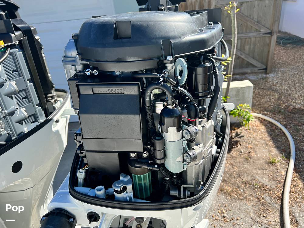 Slide: The Image of Mirage 29 Sport Fishing 1998 - 11526001