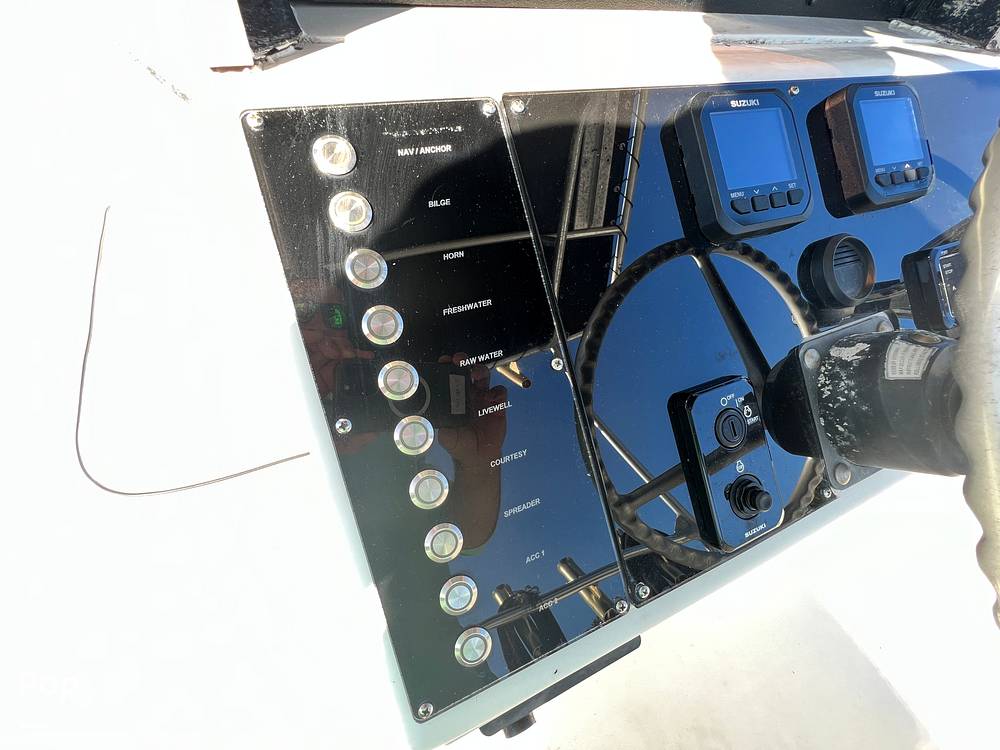 Slide: The Image of Mirage 29 Sport Fishing 1998 - 11525935