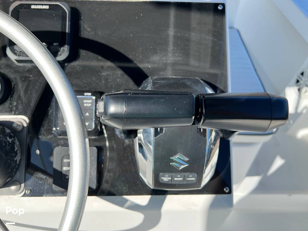 Slide: The Image of Mirage 29 Sport Fishing 1998 - 11525936