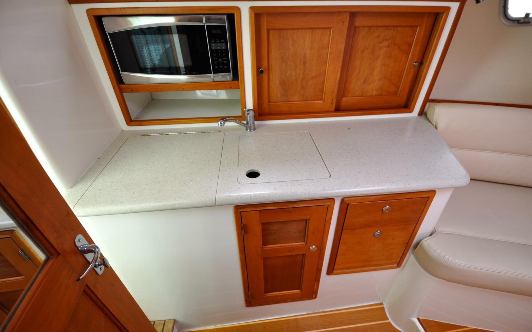 Slide: The Image of MJM 29z Downeast   Stepping Out   Offered For Sale026 - 51
